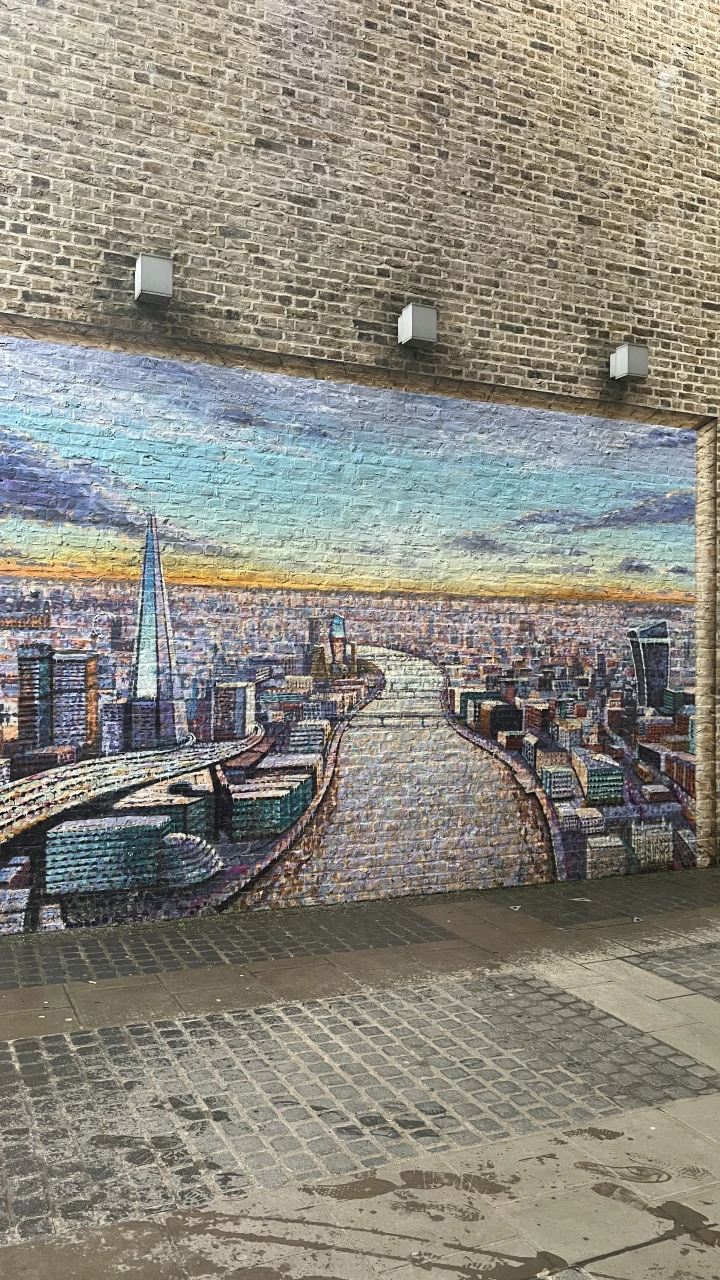 Painting of London at Blackfriars station